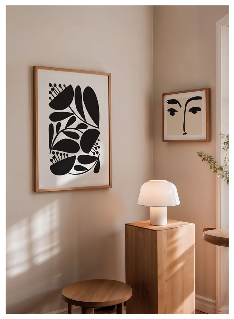 juodos_geles_plakatas