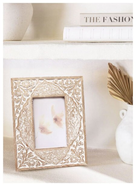 medinis remelis su augalu motyvais2